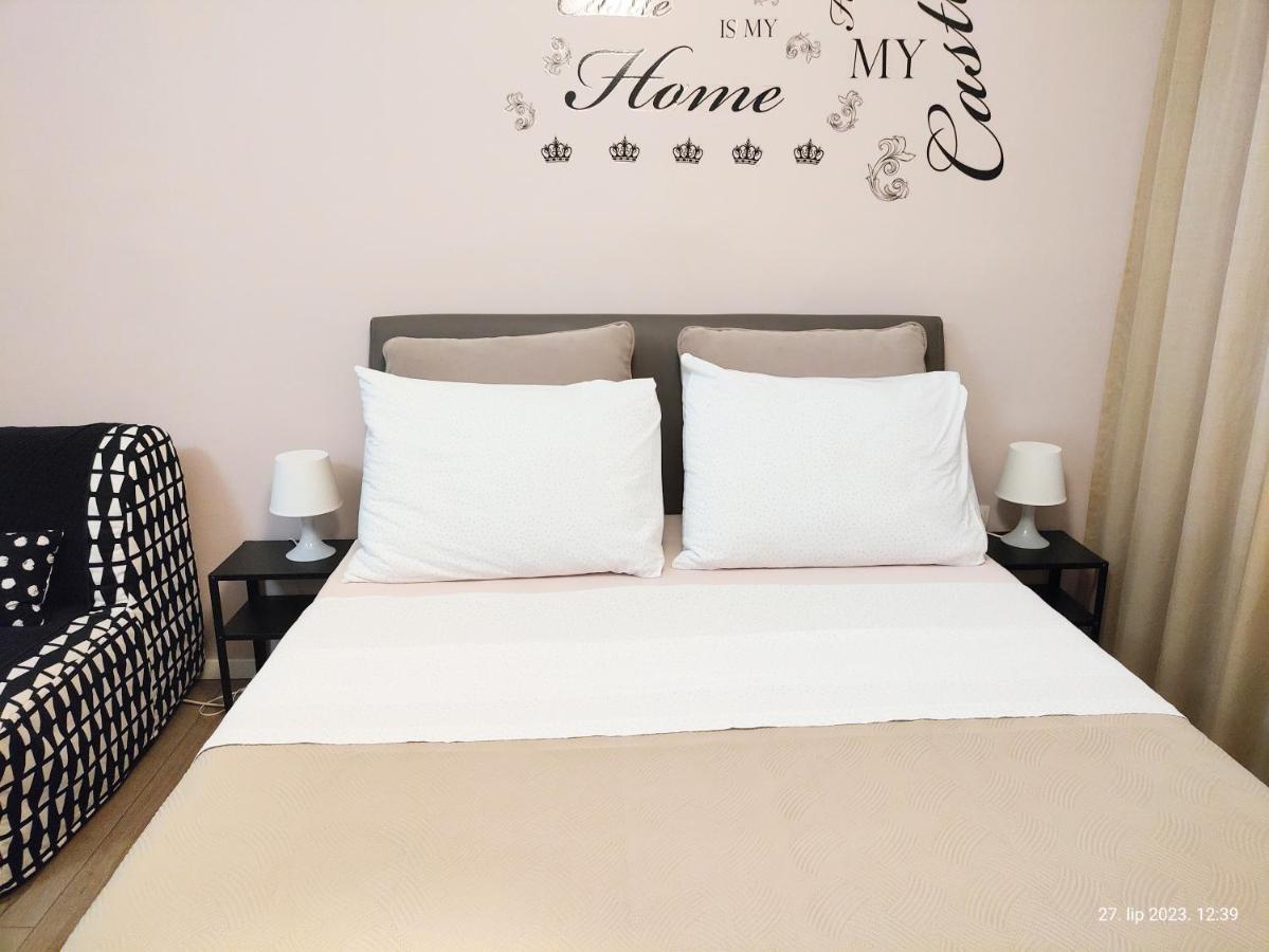 Cozy Ap Rubin, Centre, Fully Furnished, Free Wifi *