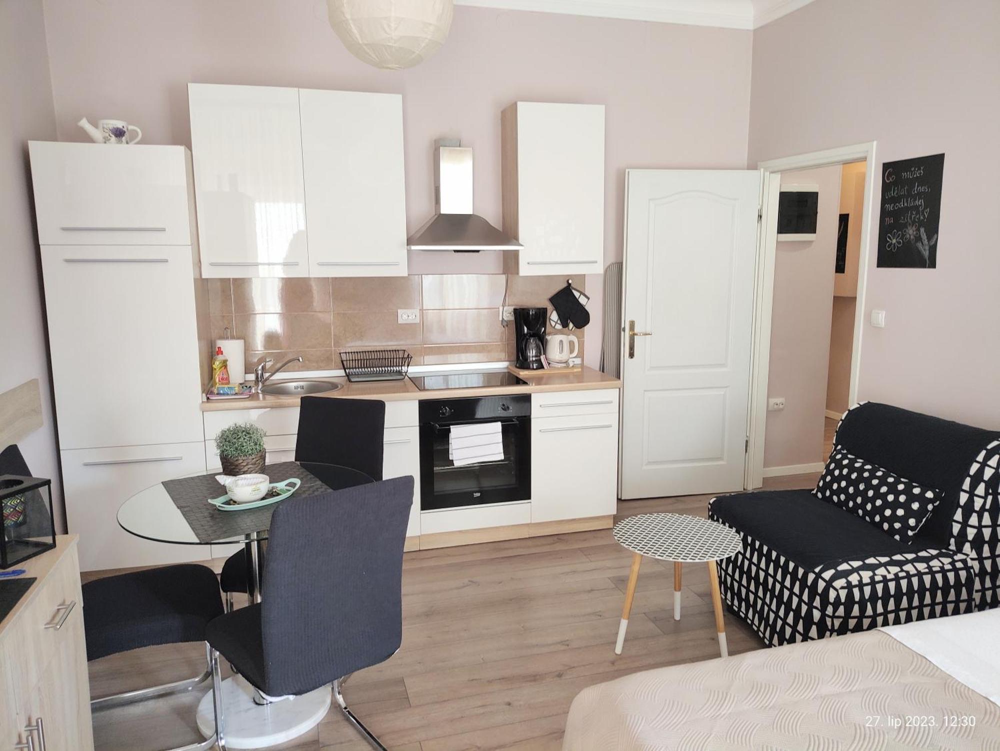 Apartment Cozy Ap Rubin, Centre, Fully Furnished, Free Wifi