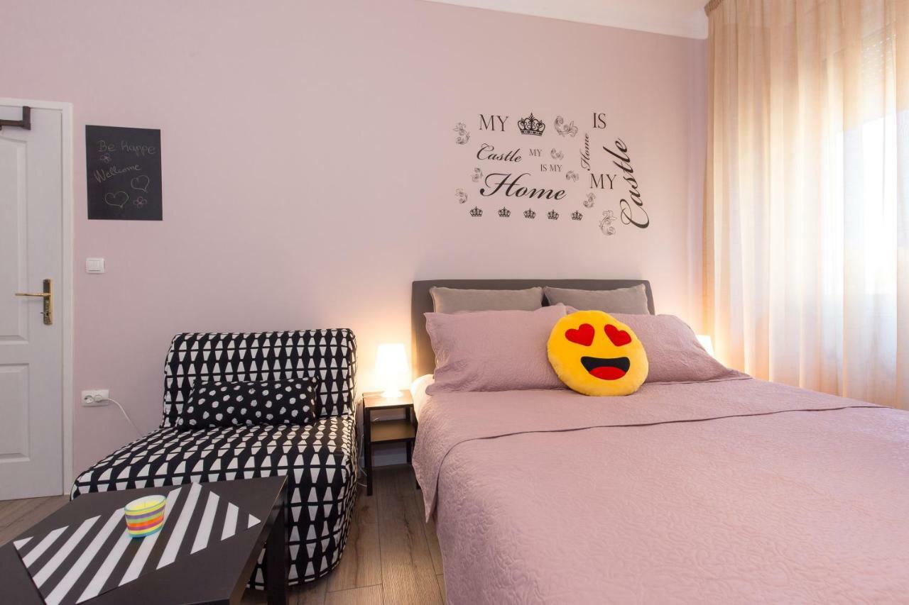 Cozy Ap Rubin, Centre, Fully Furnished, Free Wifi *