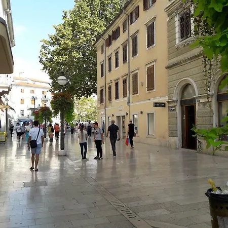 Cozy Studio Ap Rubin, Centre, Fully Furnished, Free Wifi Rijeka Exterior foto